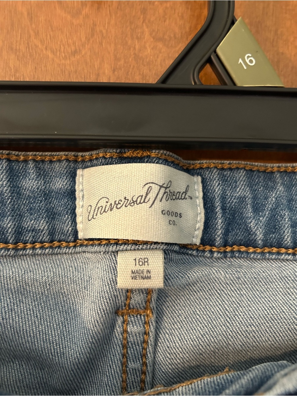 Universal Thread High Rise Everyday Wide Leg Jeans - Picture 3 of 5